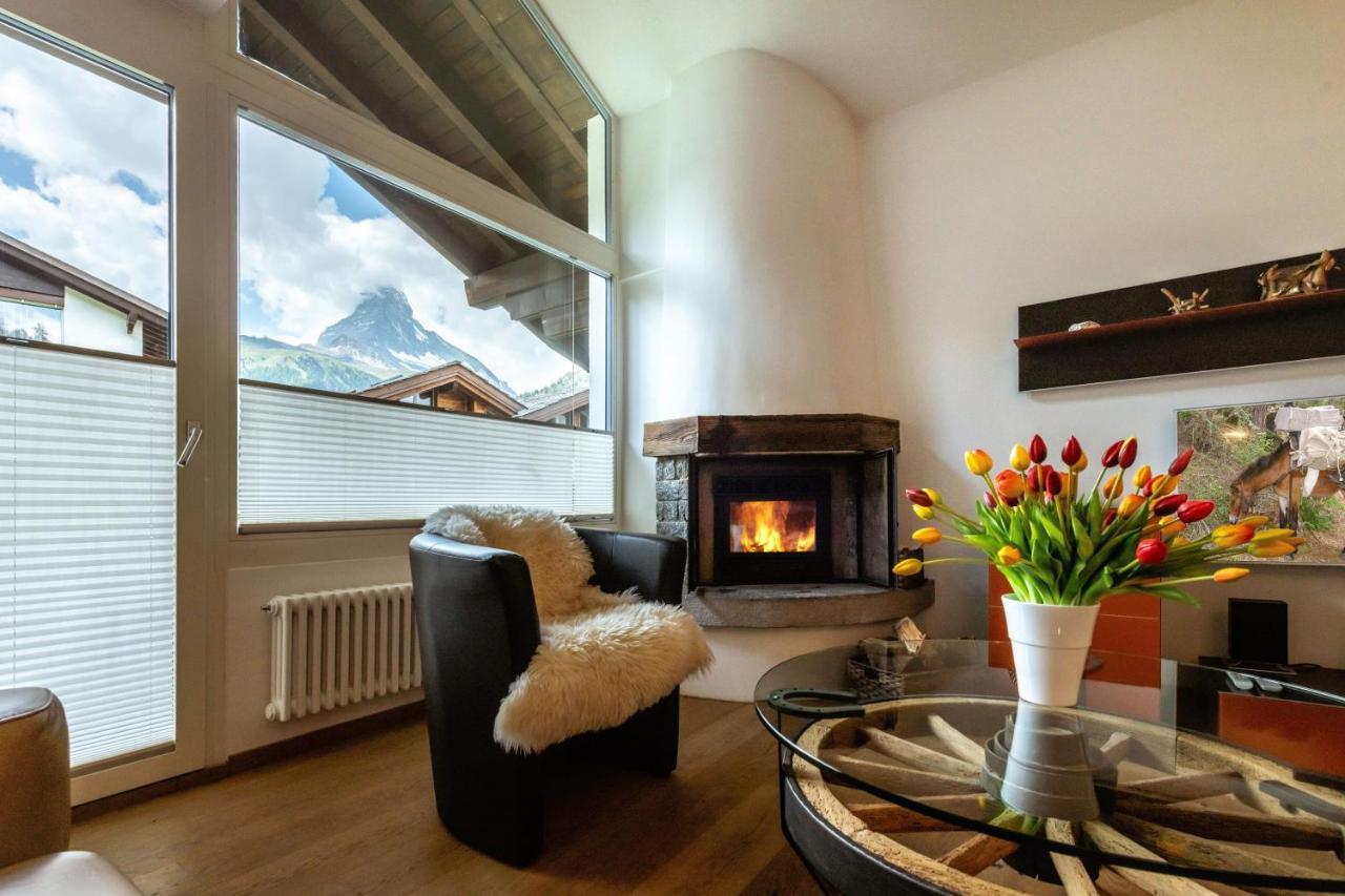 Ferienwohnung Haus Mia Zermatt Bagian luar foto
